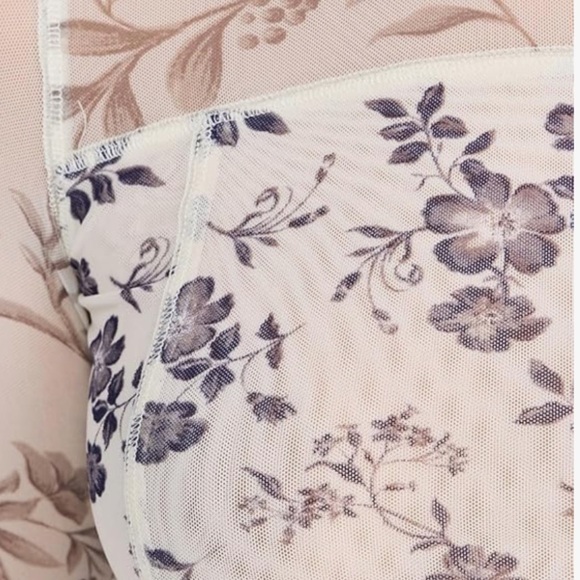 Free People Betty’s Garden Top | Neutral Combo | Size Small - Picture 9 of 9